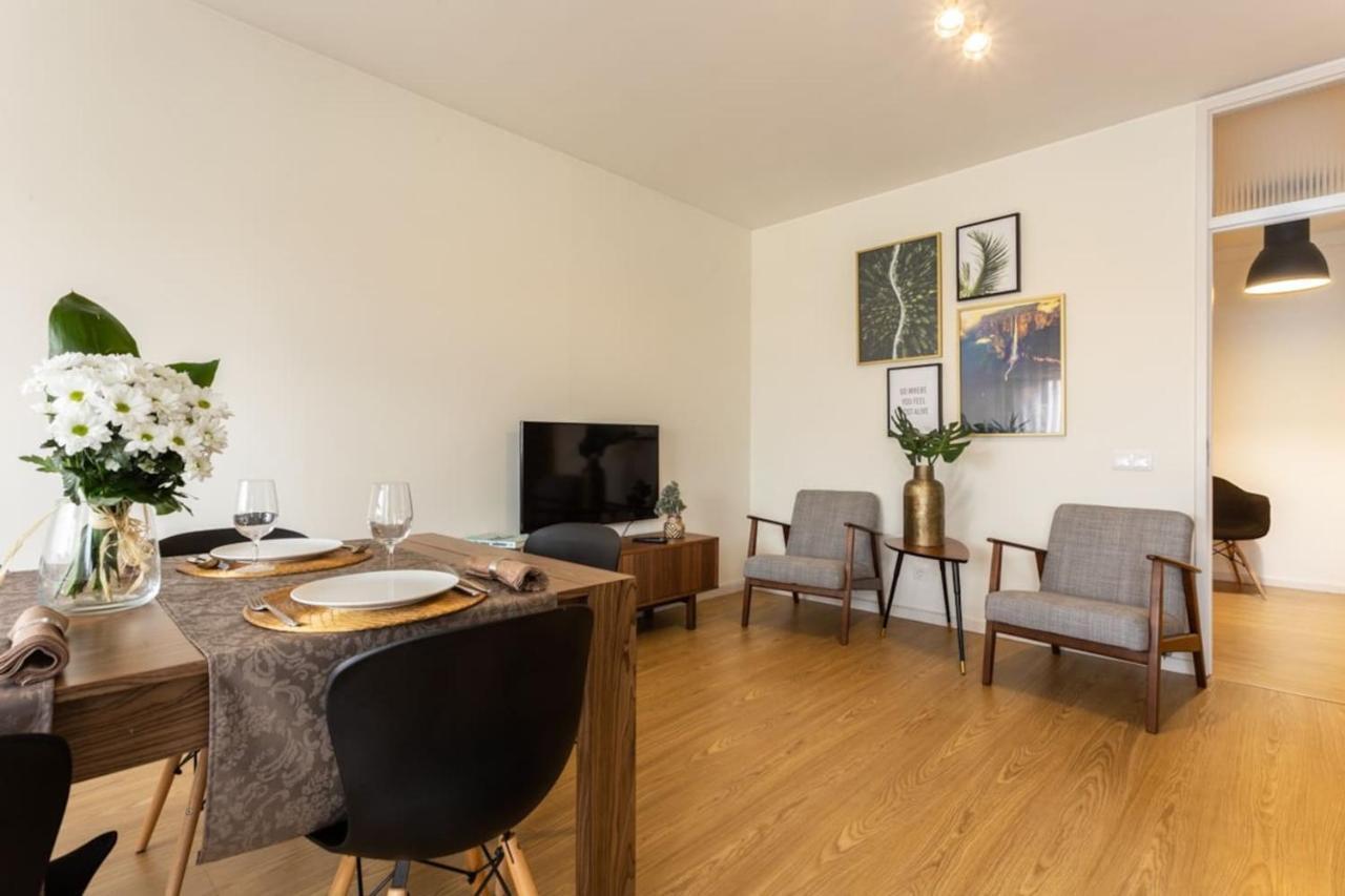 Aposentus - Elegant Functionality Porto Downtown Apartment Bagian luar foto