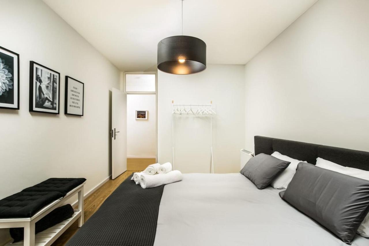 Aposentus - Elegant Functionality Porto Downtown Apartment Bagian luar foto