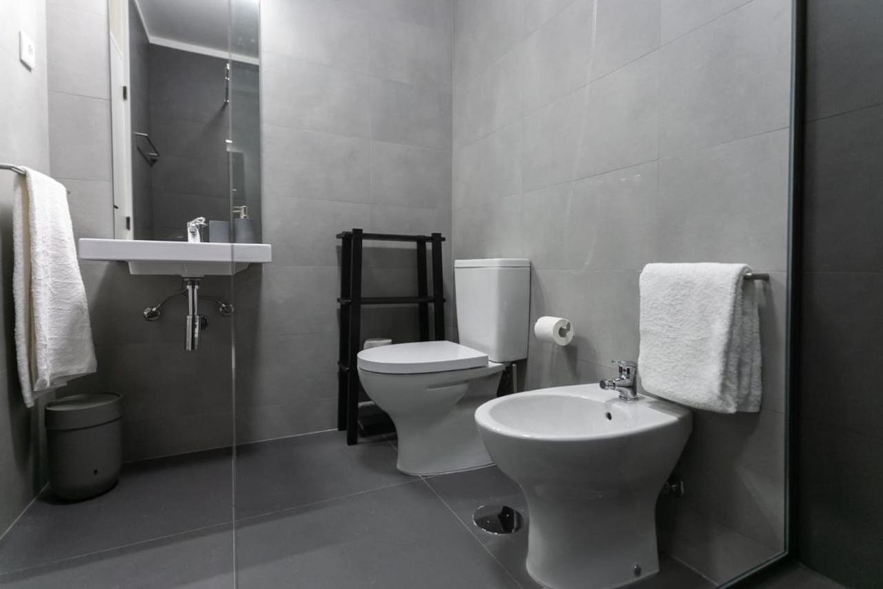 Aposentus - Elegant Functionality Porto Downtown Apartment Bagian luar foto